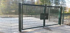 Ammerländer Zaunbau Gitterzäune Geschwungene Toranlage