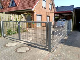 Ammerländer Zaunbau Gitterzäune Drehflügeltore