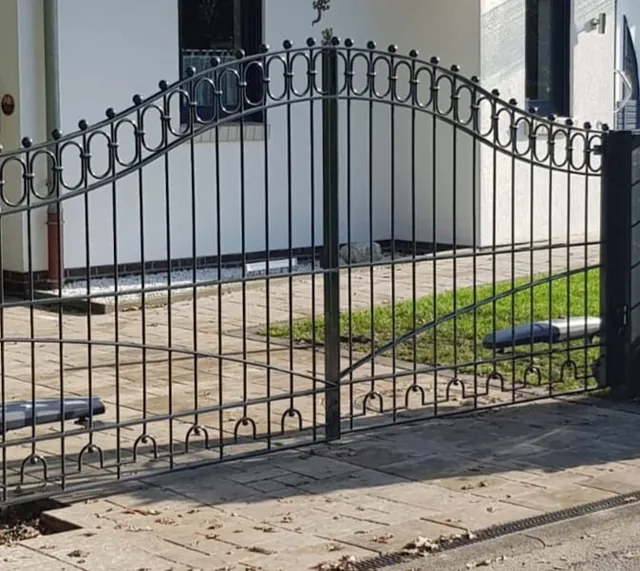 Ammerländer Toranlagen Drehflügeltore